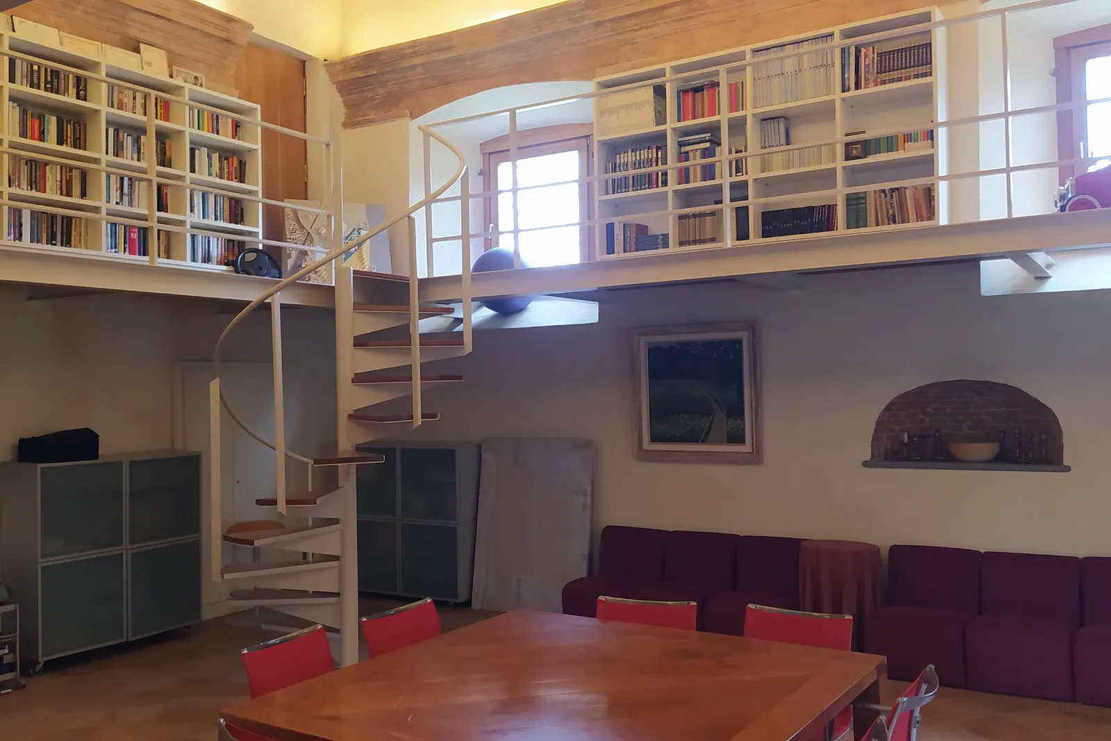compendio immobiliare in parte residenziale e in parte ex piano di recupero del Borgo Sant’Andrea