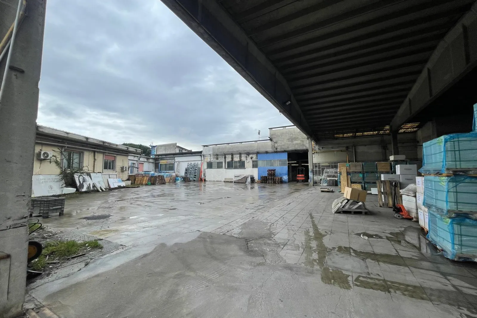 Capannone industriale