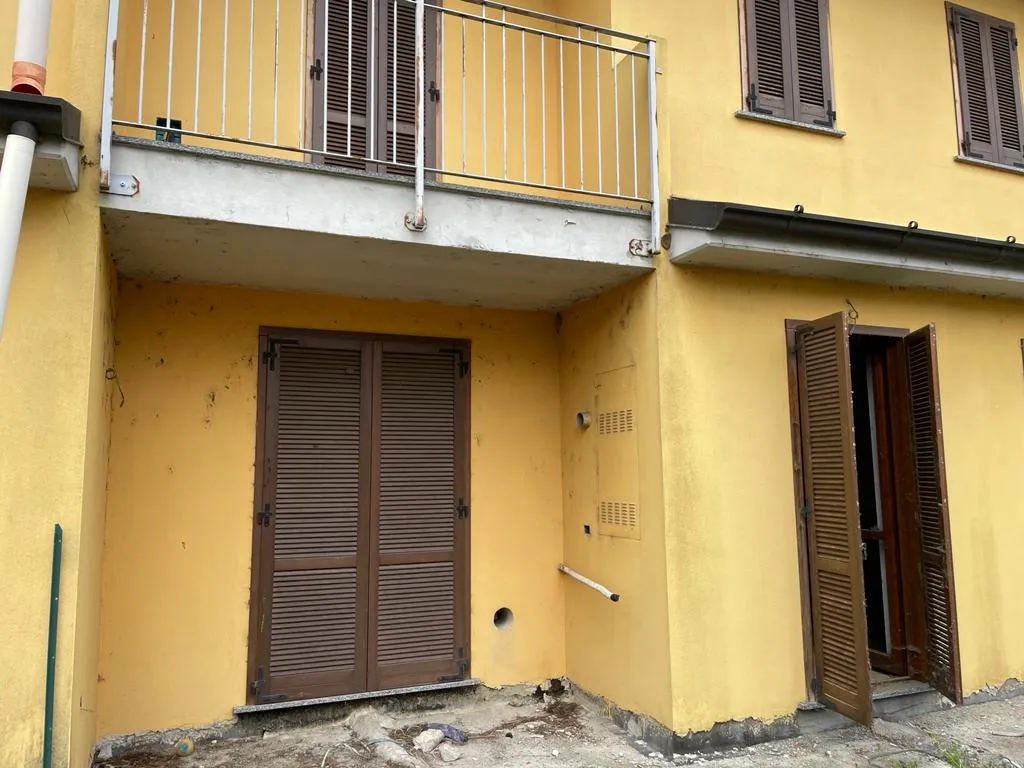 Villetta a schiera in costruzione