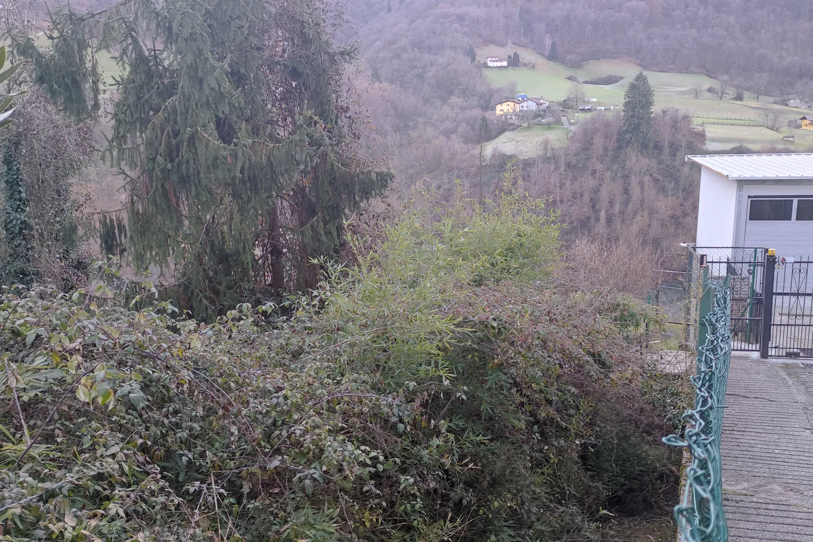 complesso residenziale da ristrutturare