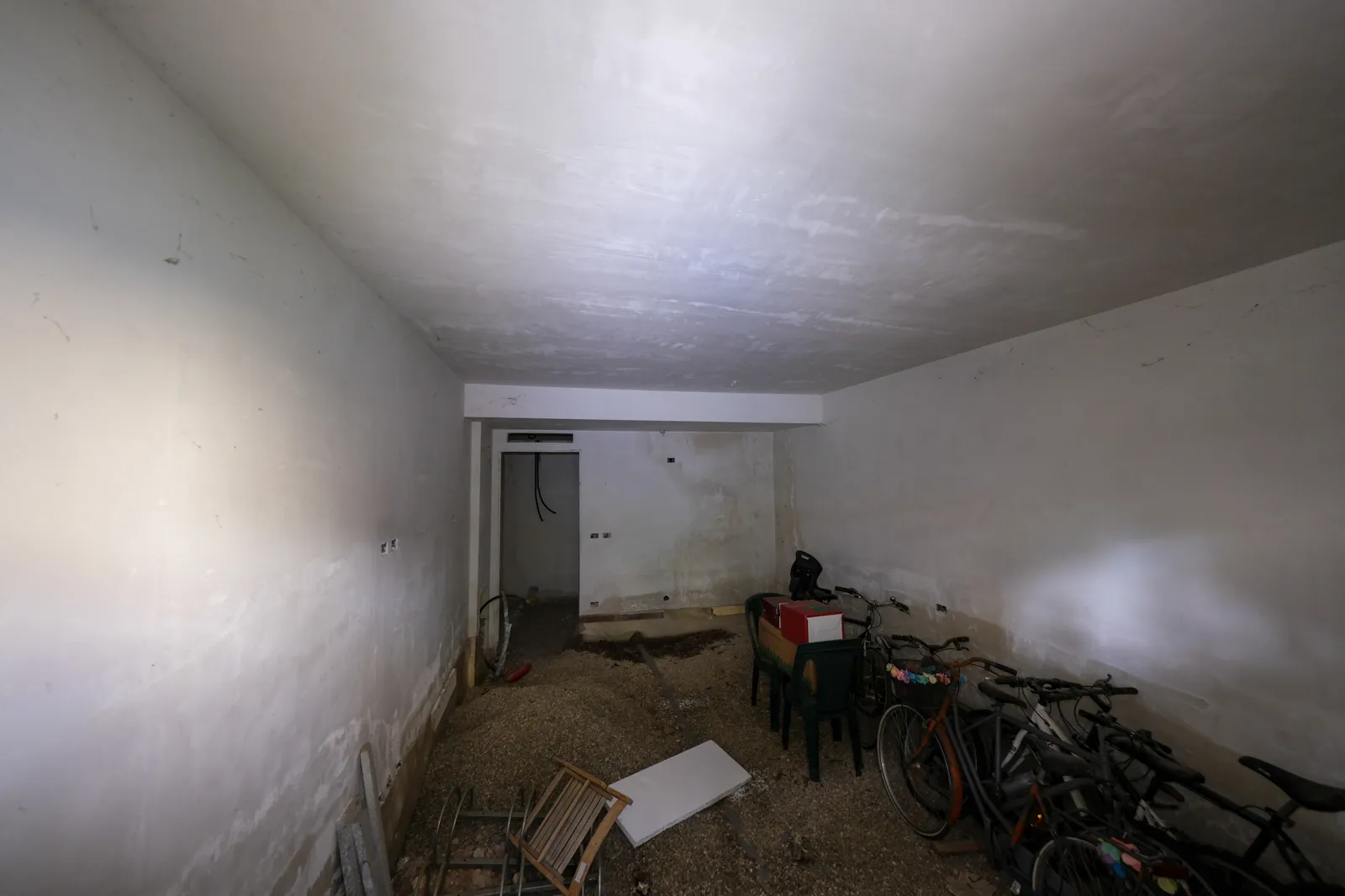 Immobile residenziale al rustico, composto da 4 alloggi