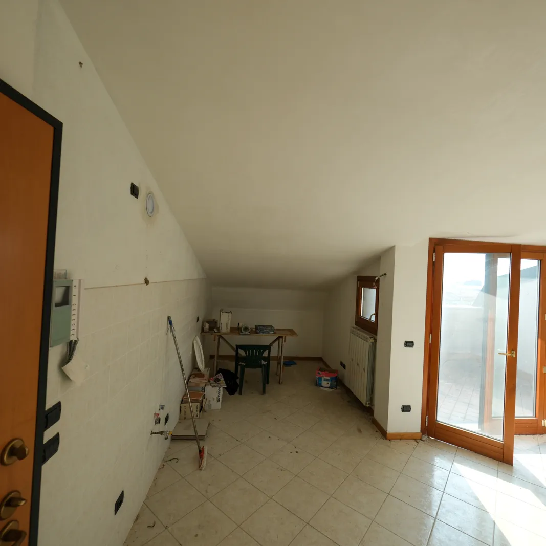 n.1 sottotetto sub 34