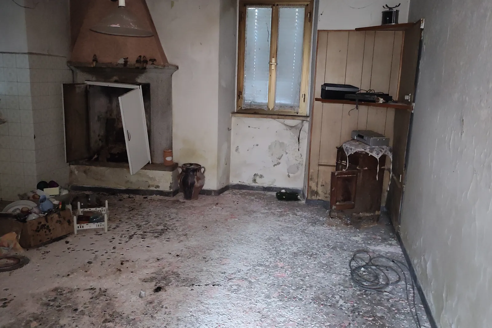 complesso residenziale da ristrutturare