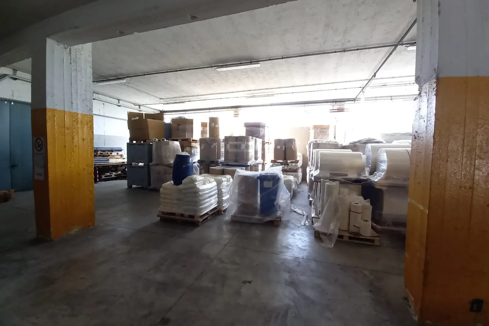 Complesso industriale e beni mobili