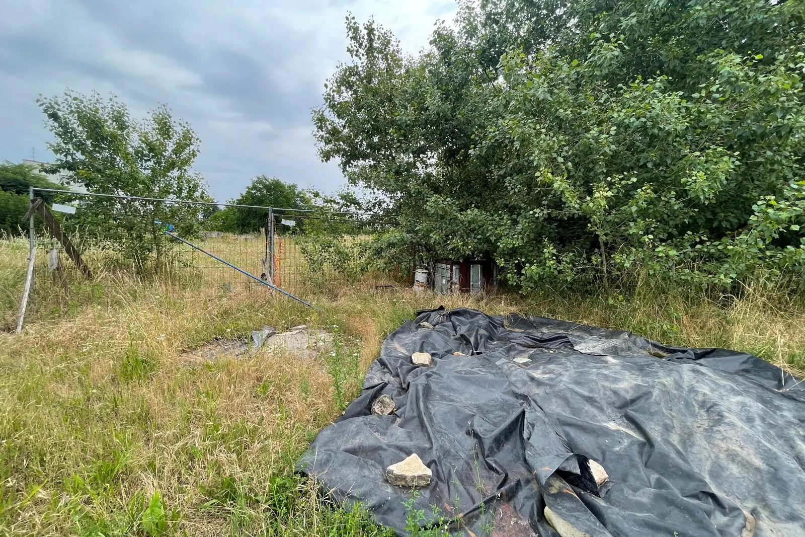 Area parzialmente edificabile e parzialmente agricola 