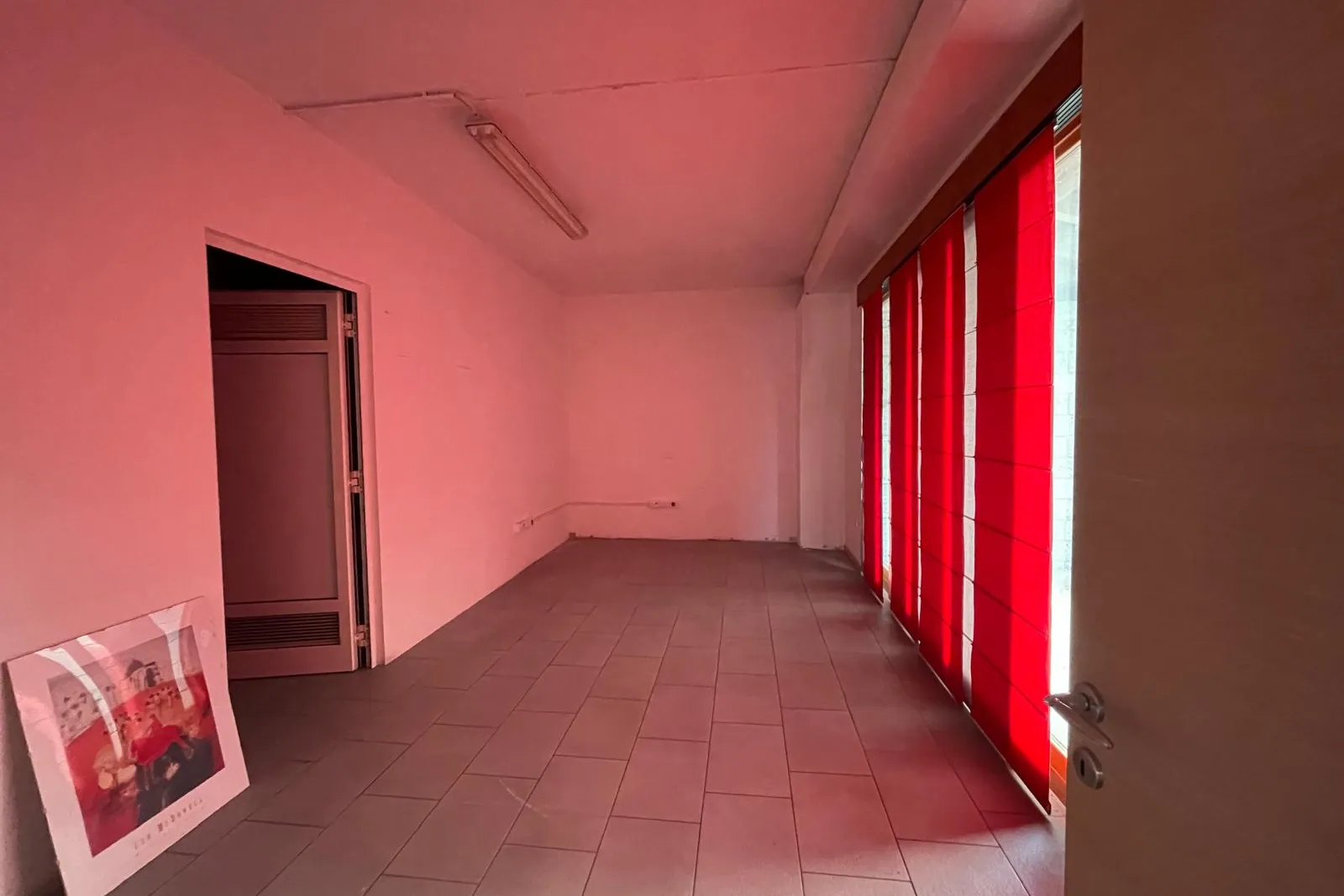 Compendio artigianale con uffici e terreno pertinenziale