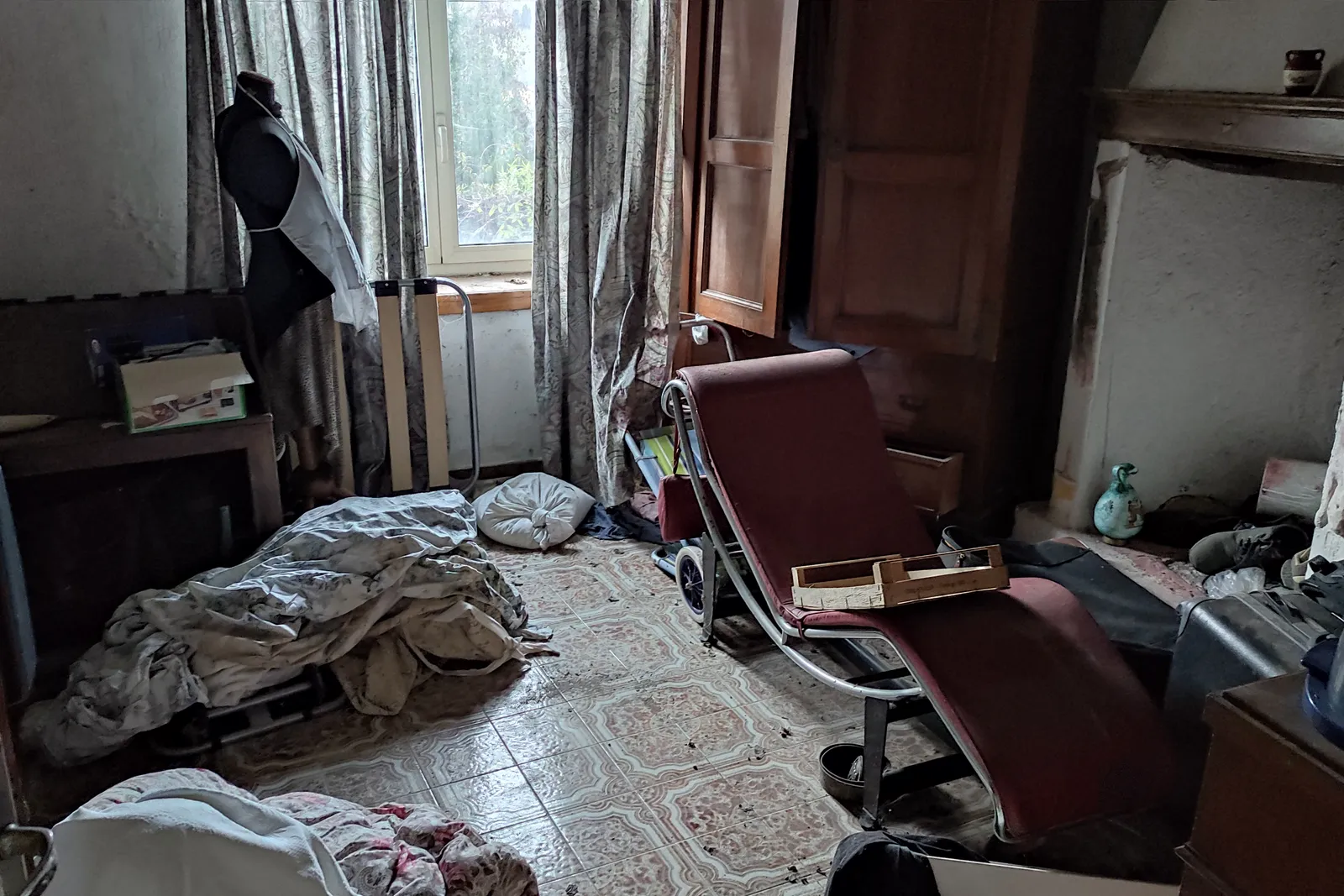 complesso residenziale da ristrutturare