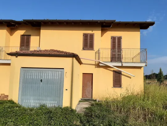 Villetta a schiera in costruzione