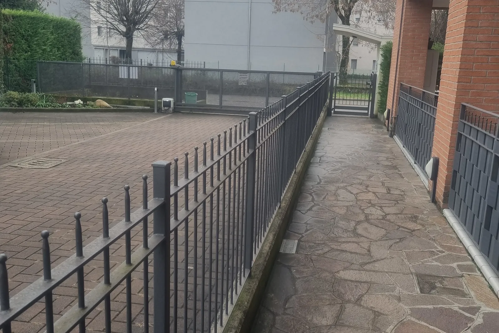 Quota di 1/2 di piena proprietà appartamento