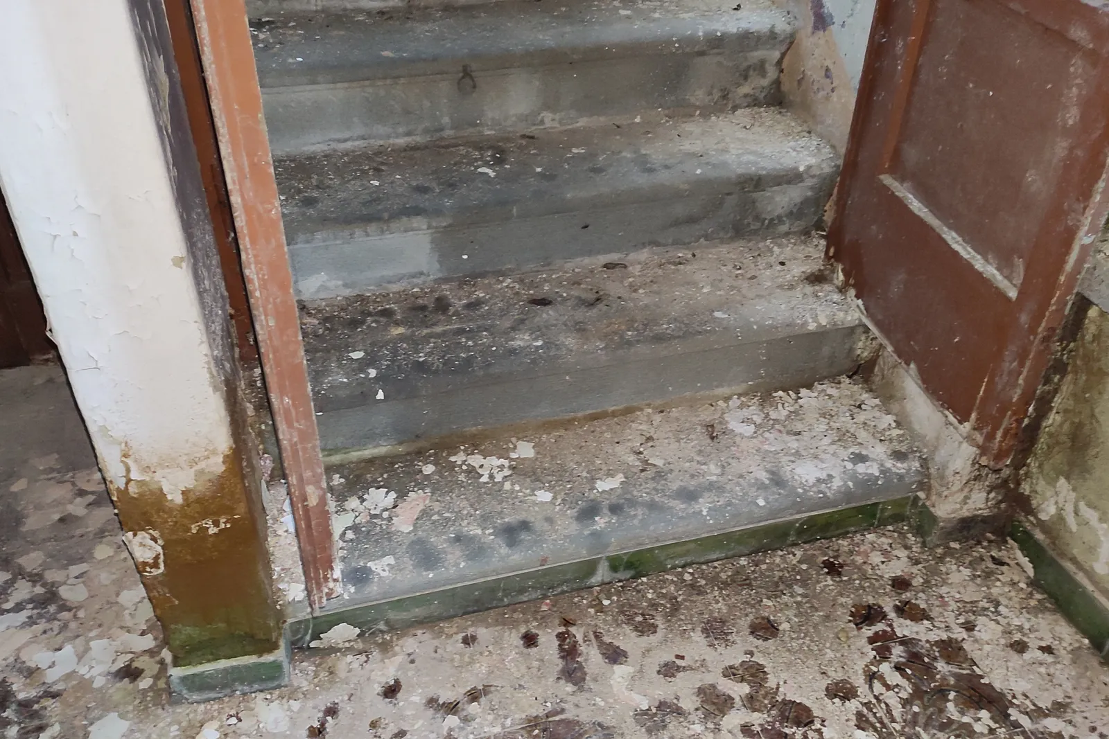 complesso residenziale da ristrutturare