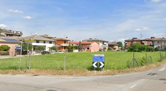 N.3 terreni edificabili 