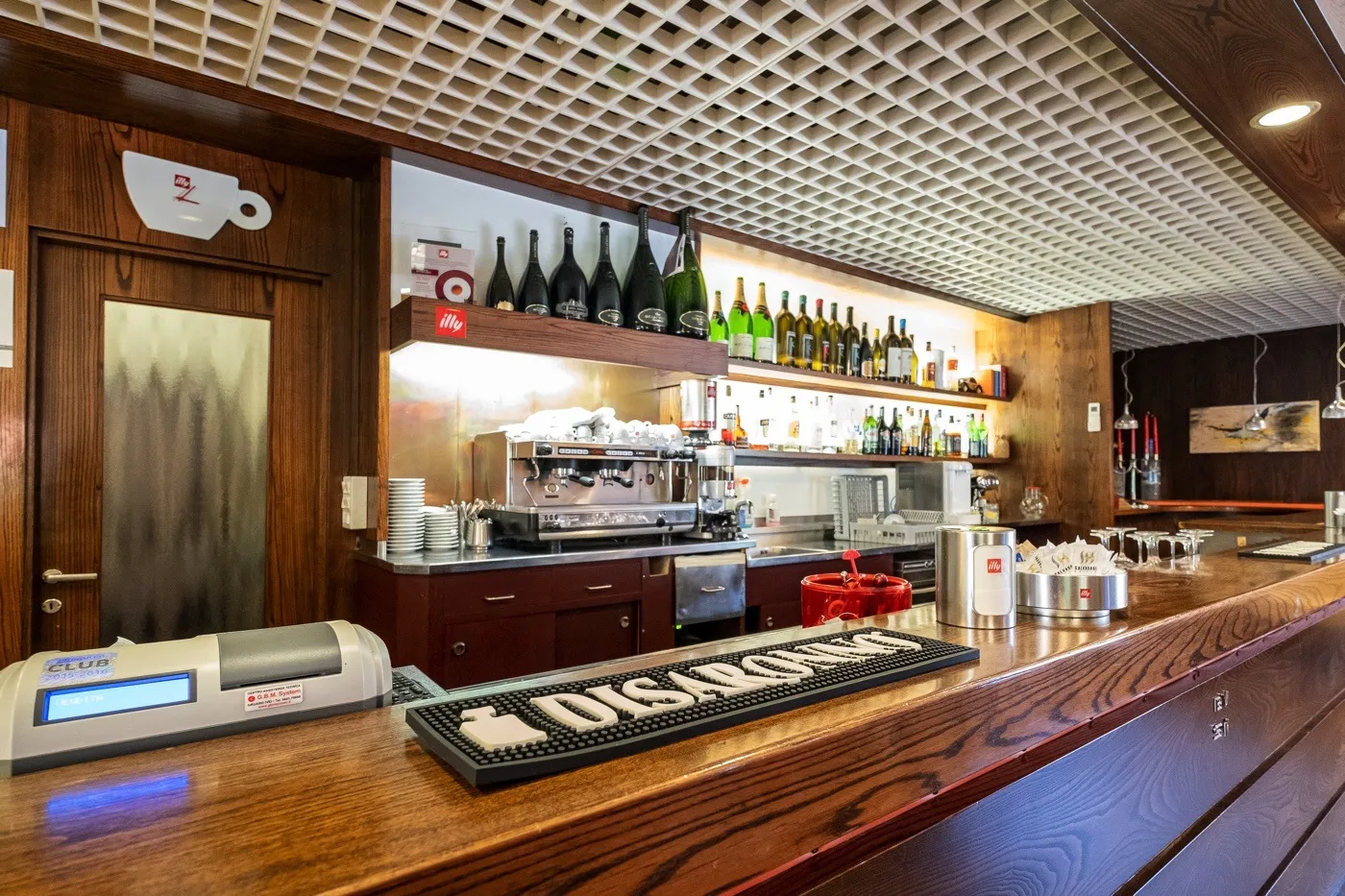 Cessione di partecipazioni del 100% del Capitale Sociale di DE.MA. Servizi S.r.l. proprietaria di uno storico e rinomato Albergo, Bar e Ristorante sotto l'insegna "Bella Venezia"