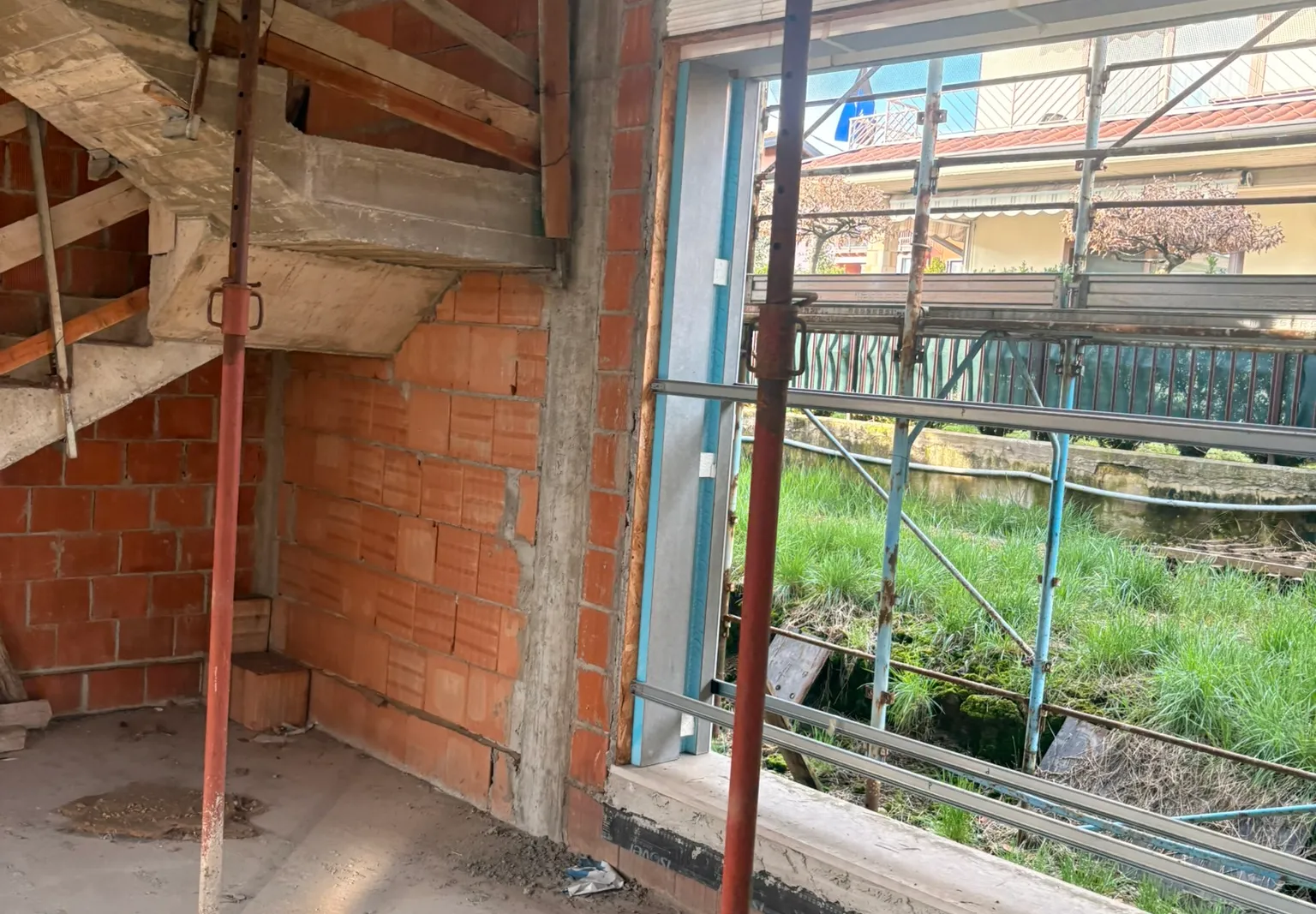 Villetta singola in costruzione